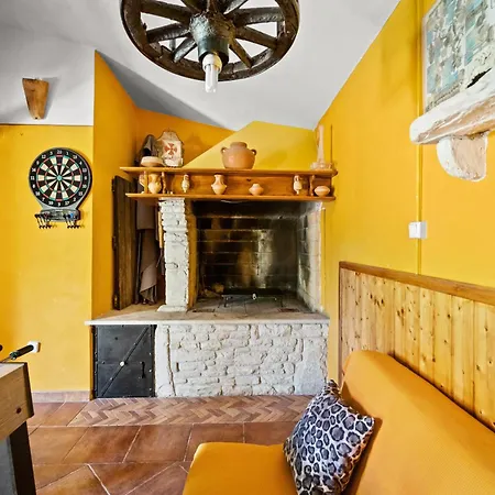 Βίλα Sole Istria Near Pula For 7 People With Jacuzzi And Children Playground Marčana